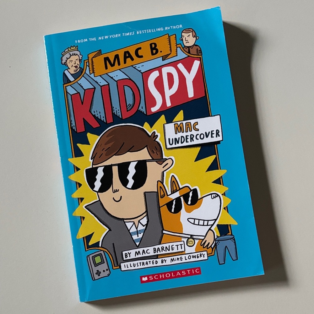 Scholastic Mac B. Kid Spy: Mac Undercover Blue Paperback Book Cover NEW